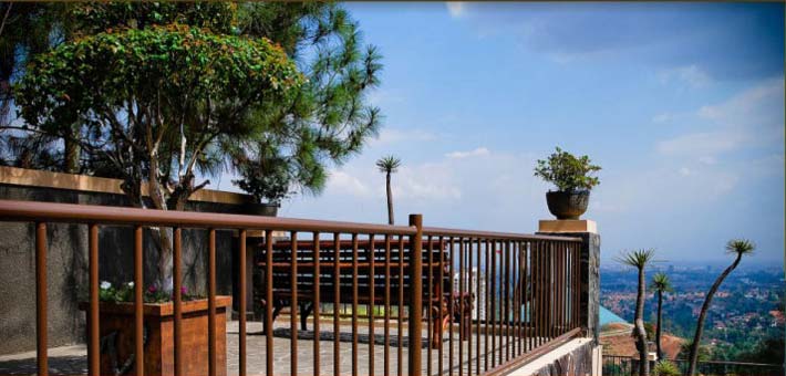 Picture of The Valley balcony